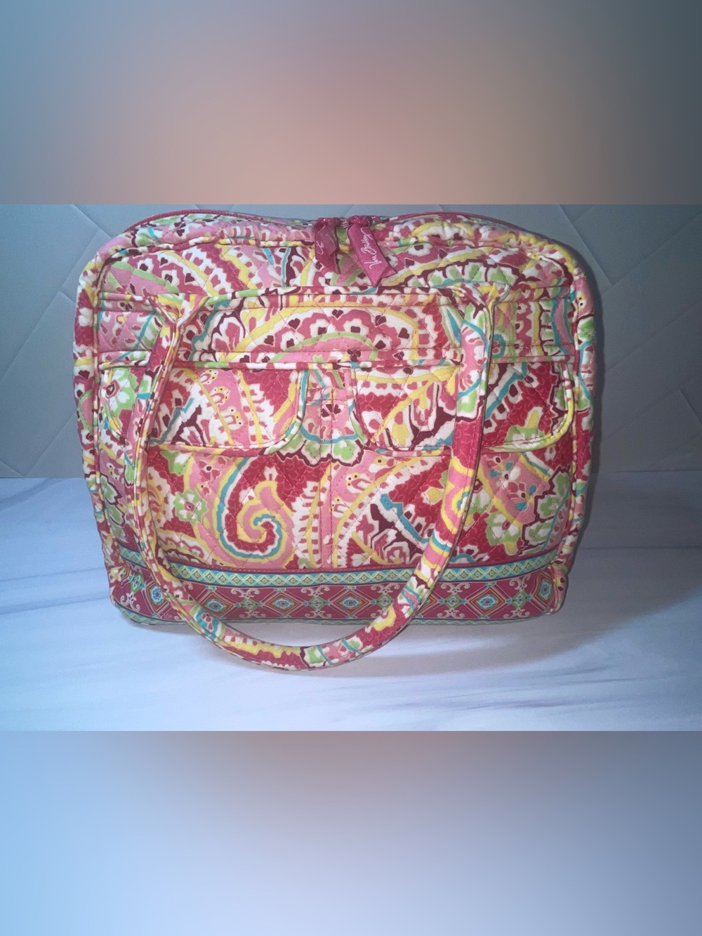 Vera Bradley Bowler Purse in Capri Melon - great condition - Picture 6 of 10